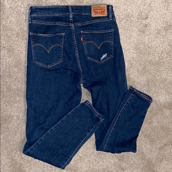 Levi’s 721 Distressed Jeans - Picture 2 of 3